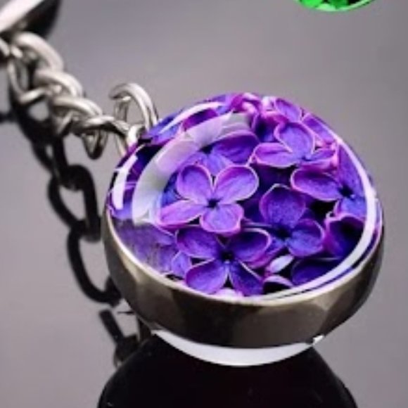 Set of 2 Luminous Flower Keychains "Lotus Cherry Blossoms" 1 Pink, 1 Purple - Picture 3 of 4